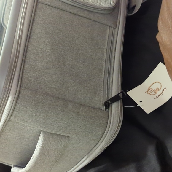 Cat backpack carrier - Picture 3 of 4